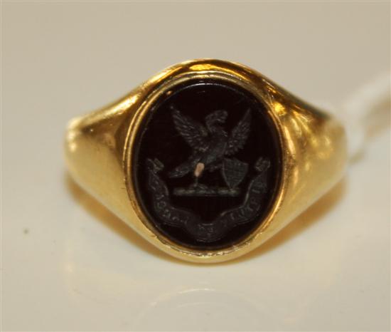 18ct signet ring